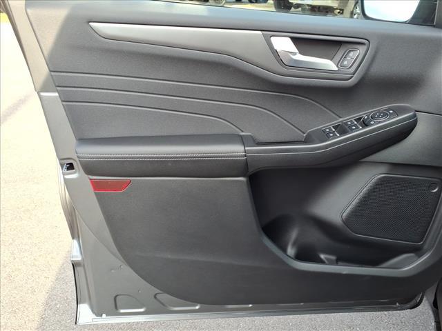 new 2026 Ford Escape car, priced at $31,529