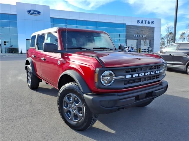 new 2025 Ford Bronco car, priced at $44,726