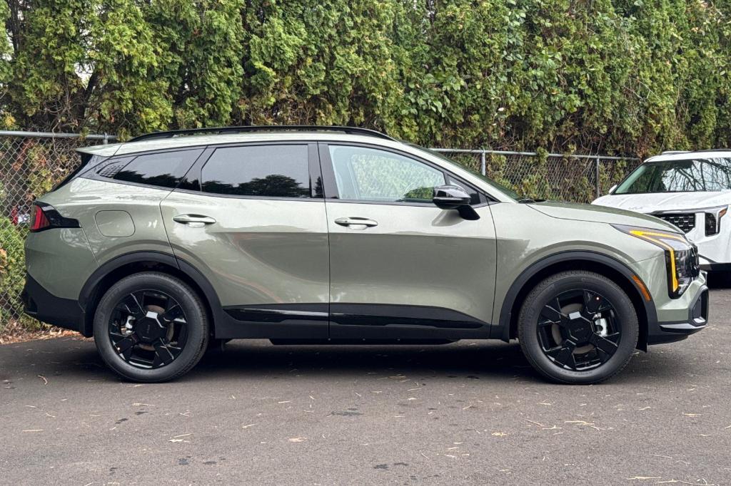 new 2026 Kia Sportage Plug-In Hybrid car, priced at $42,420