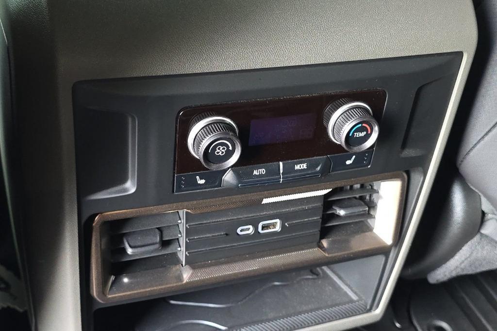 used 2025 GMC HUMMER EV SUV car, priced at $75,238