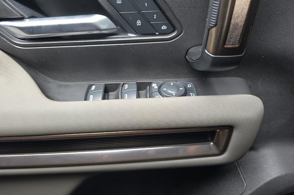used 2025 GMC HUMMER EV SUV car, priced at $75,238