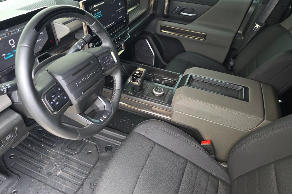 used 2025 GMC HUMMER EV SUV car, priced at $75,238