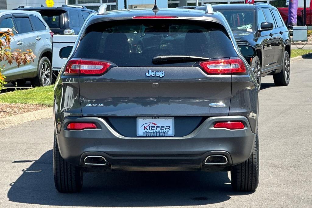 used 2018 Jeep Cherokee car, priced at $17,238