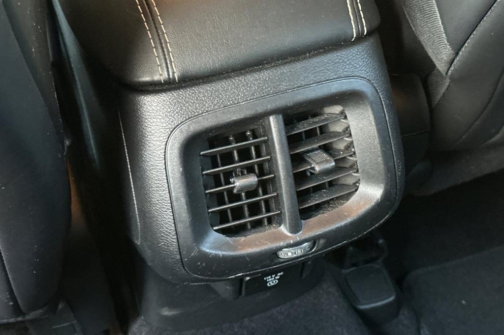 used 2018 Jeep Cherokee car, priced at $17,238