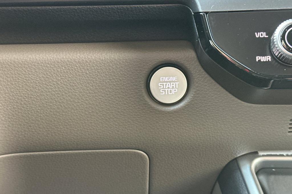 new 2026 Kia Carnival car, priced at $39,145