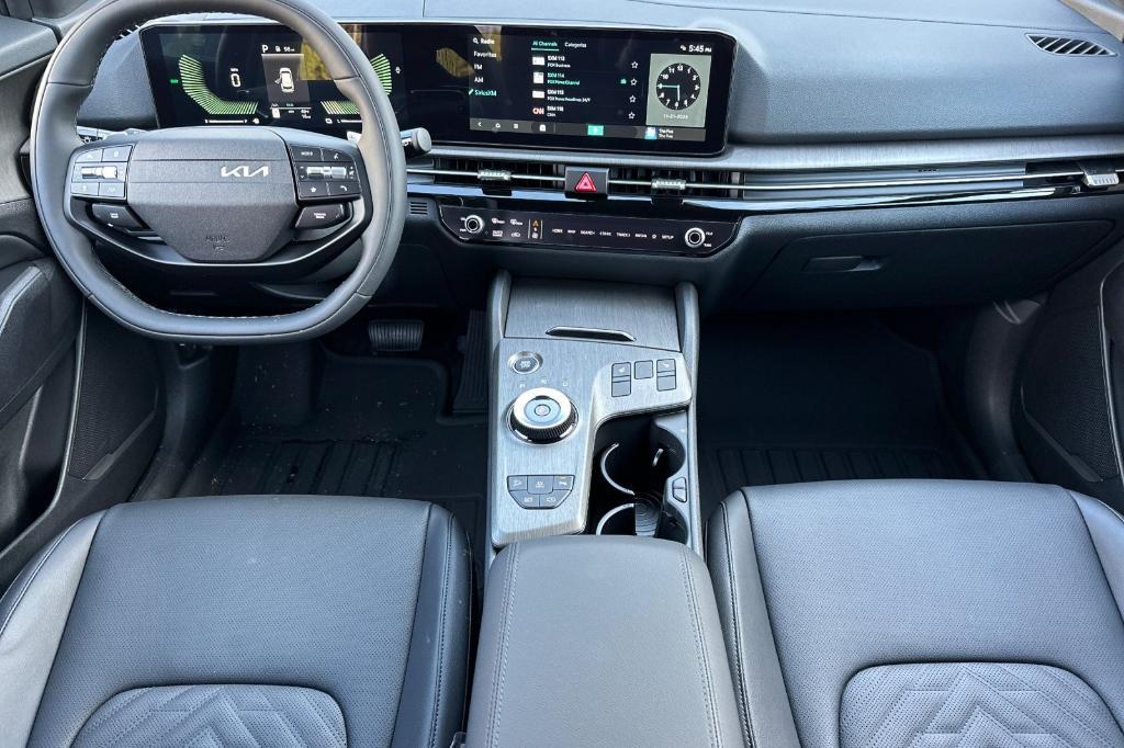 new 2026 Kia Sportage Plug-In Hybrid car, priced at $41,222