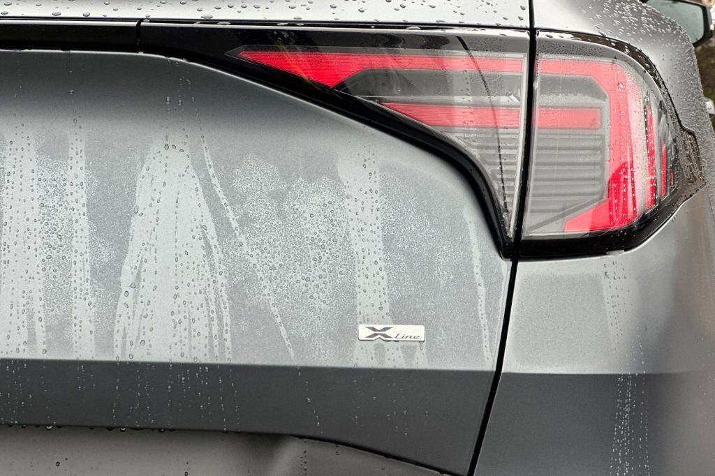 new 2026 Kia Sportage Hybrid car, priced at $37,985