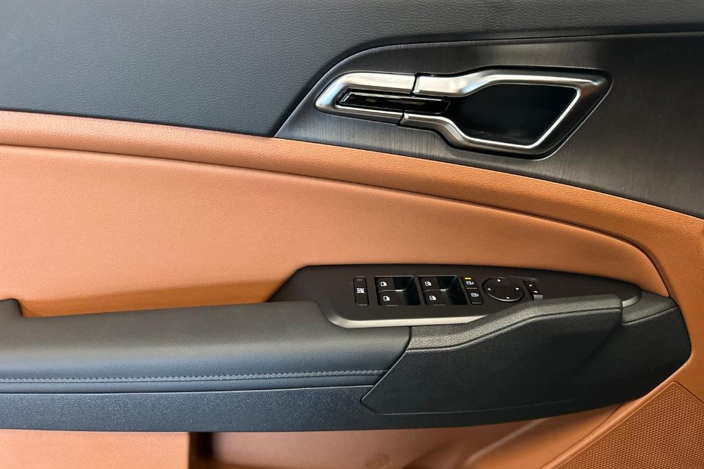 new 2026 Kia Sportage Hybrid car, priced at $38,265