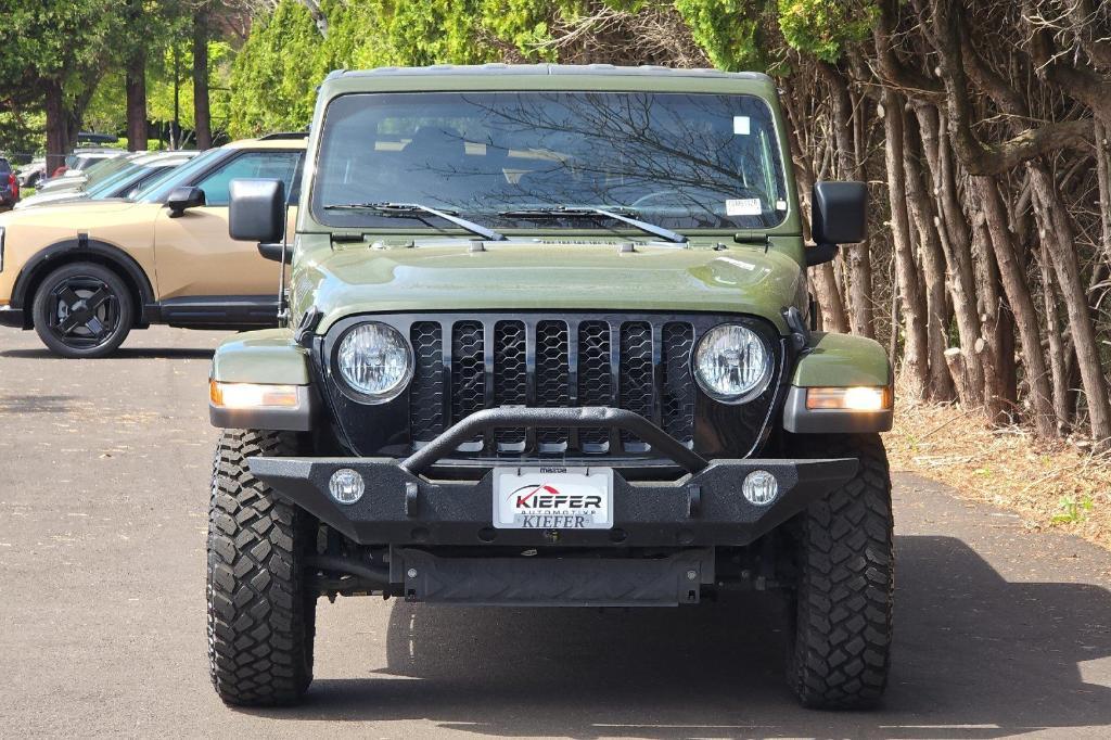 used 2021 Jeep Gladiator car, priced at $34,444