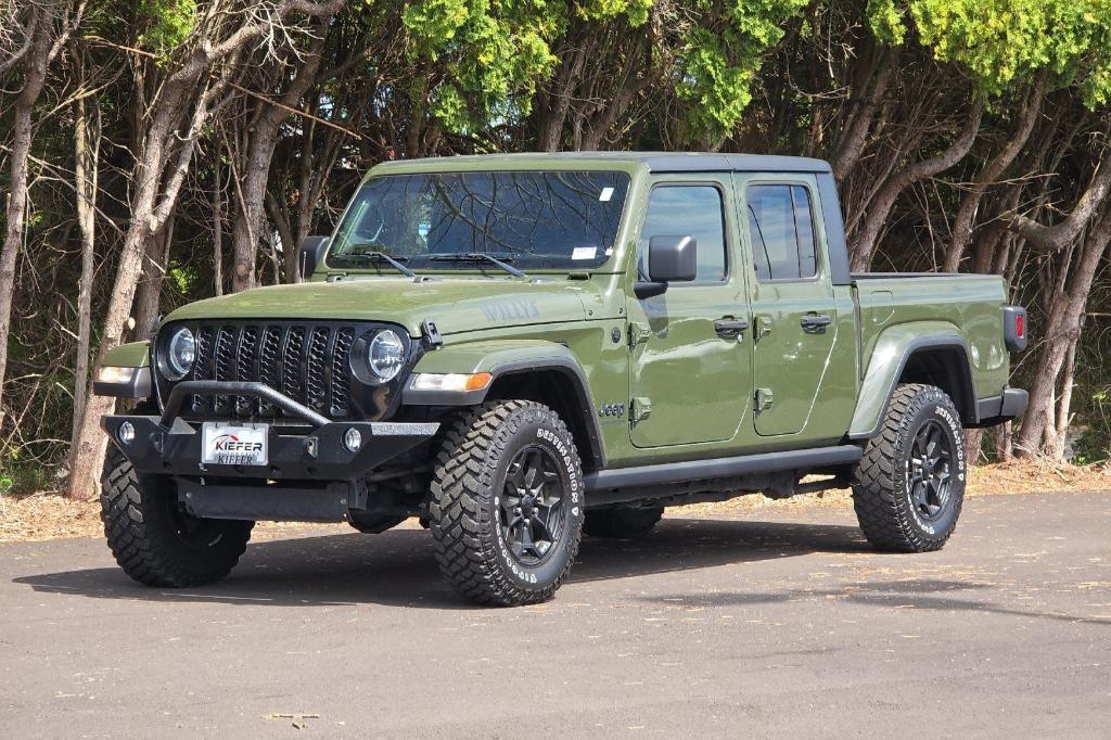 used 2021 Jeep Gladiator car, priced at $34,444