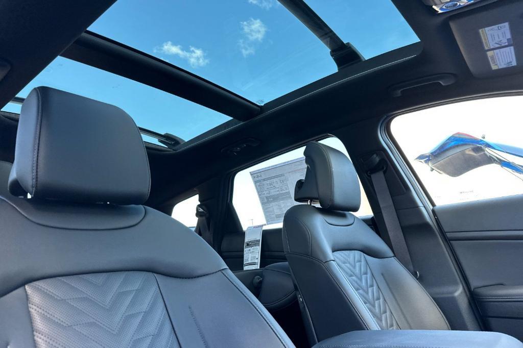 new 2026 Kia Sportage Plug-In Hybrid car, priced at $43,465