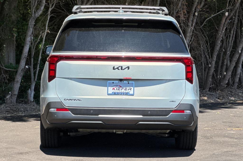 new 2026 Kia Carnival Hybrid car, priced at $49,359