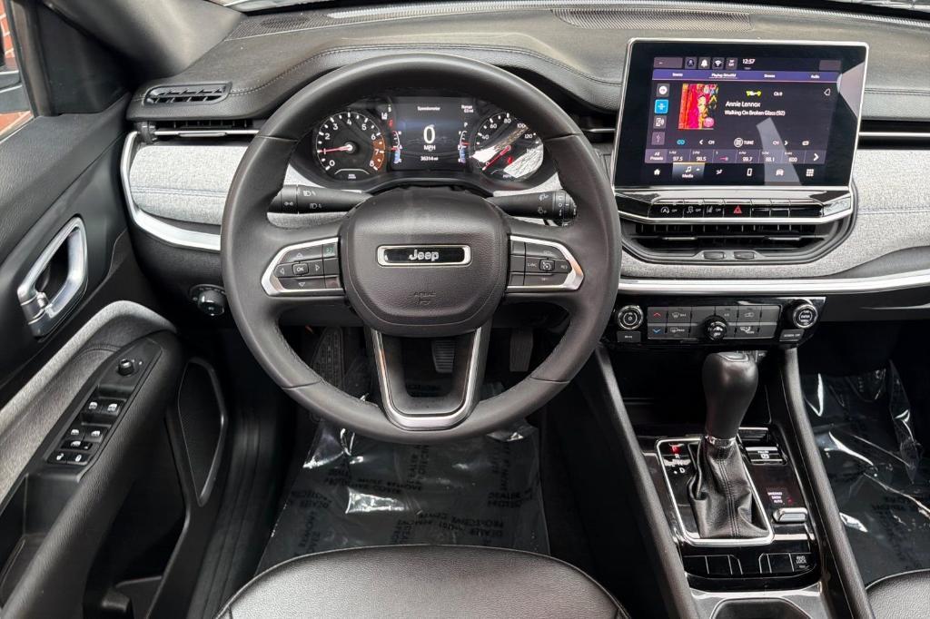 used 2024 Jeep Compass car