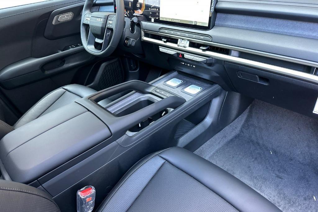 new 2027 Kia Telluride car, priced at $43,635