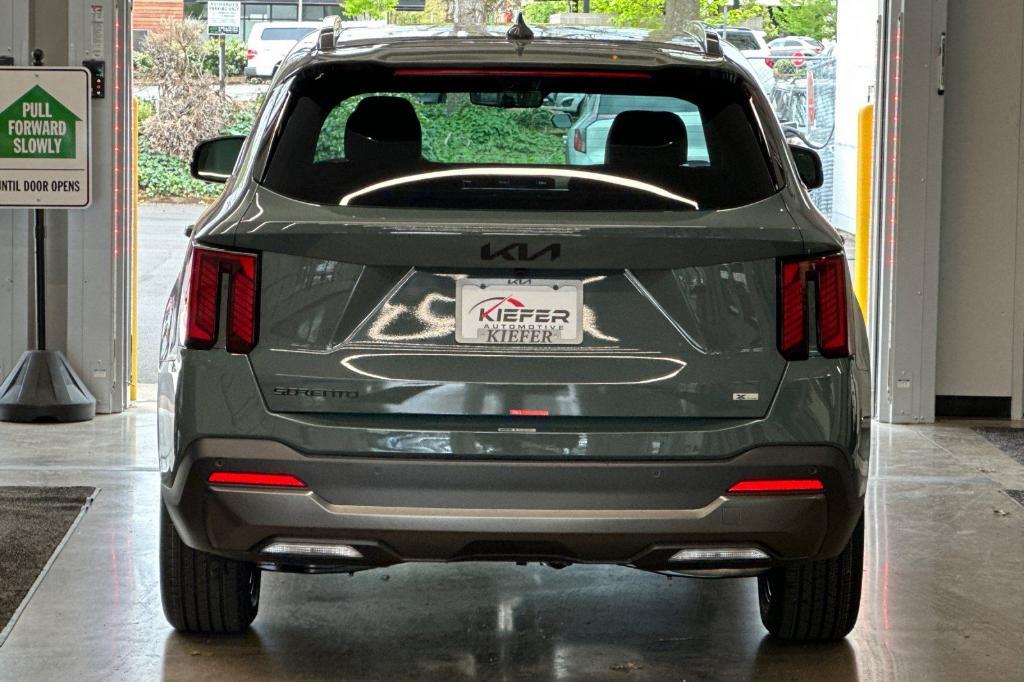 new 2026 Kia Sorento Plug-In Hybrid car, priced at $55,295