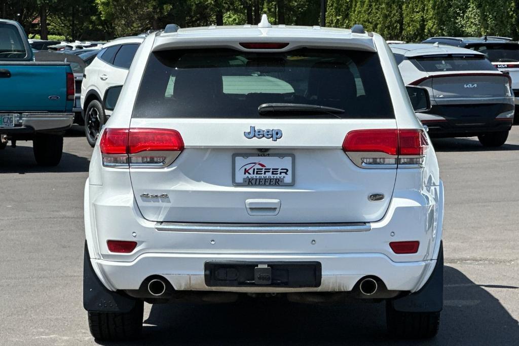used 2015 Jeep Grand Cherokee car, priced at $19,138