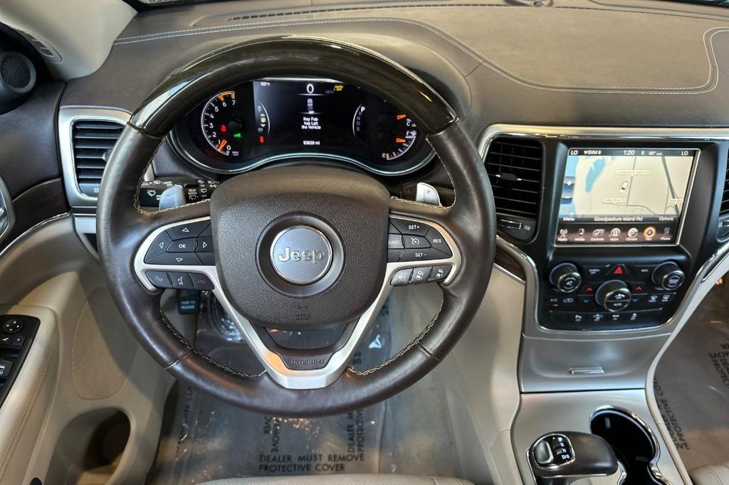 used 2015 Jeep Grand Cherokee car, priced at $19,138