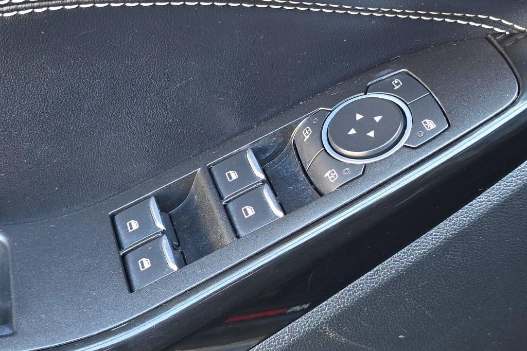 used 2021 Ford Explorer car, priced at $35,138
