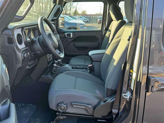 new 2026 Jeep Wrangler car, priced at $43,255