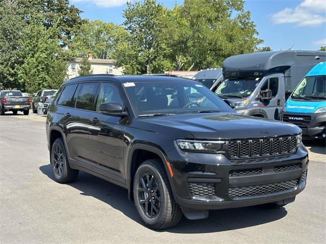 new 2025 Jeep Grand Cherokee L car, priced at $46,555