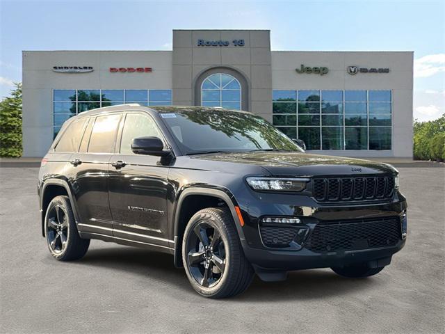 new 2025 Jeep Grand Cherokee car, priced at $53,685