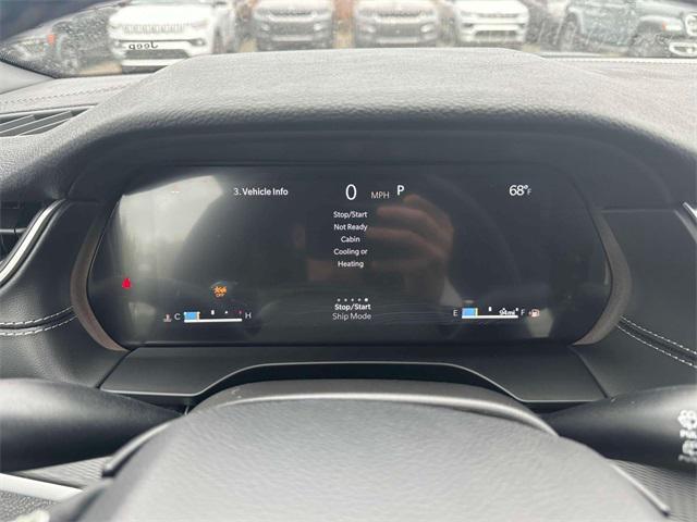 new 2025 Jeep Grand Cherokee L car, priced at $43,875