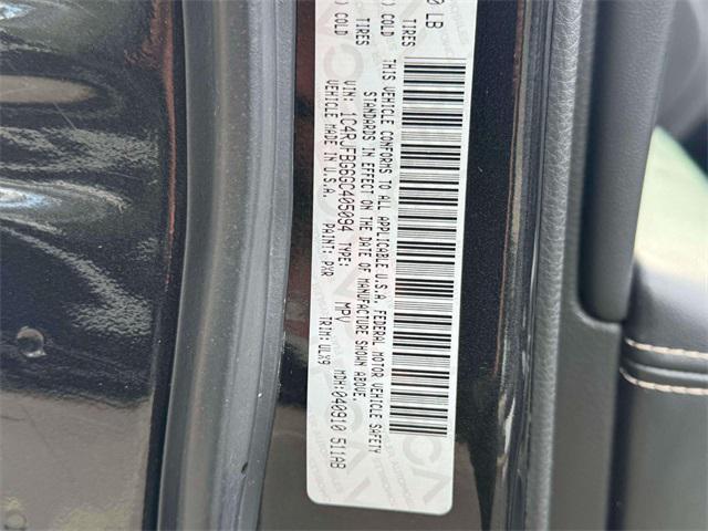 used 2016 Jeep Grand Cherokee car, priced at $13,994