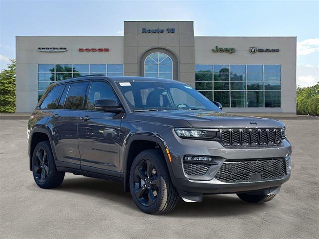 new 2025 Jeep Grand Cherokee car, priced at $44,645