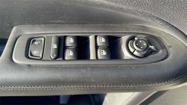 used 2019 Jeep Compass car, priced at $10,641