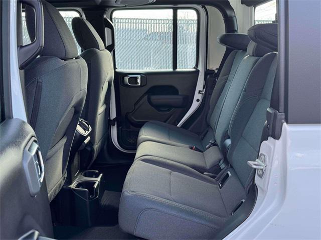 new 2026 Jeep Gladiator car, priced at $40,890