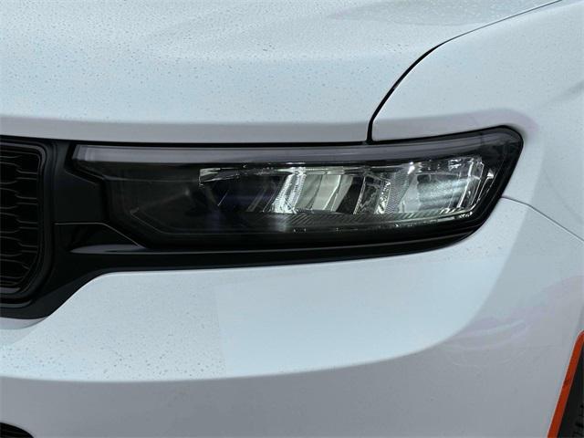 new 2025 Jeep Grand Cherokee L car, priced at $51,640