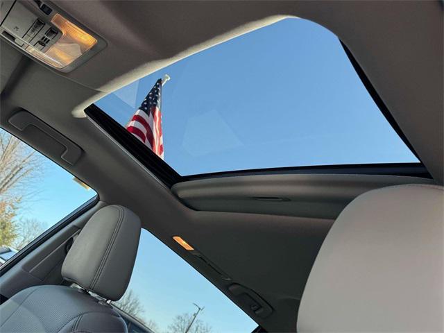 used 2016 Toyota Highlander car, priced at $18,991