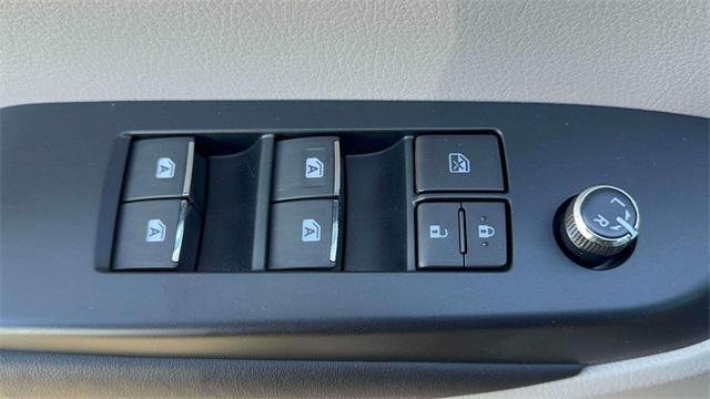 used 2016 Toyota Highlander car, priced at $18,991