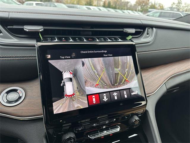 new 2025 Jeep Grand Cherokee L car, priced at $63,385