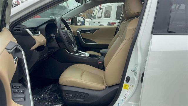 used 2021 Toyota RAV4 Hybrid car, priced at $24,995