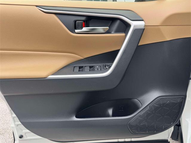 used 2021 Toyota RAV4 Hybrid car, priced at $24,995