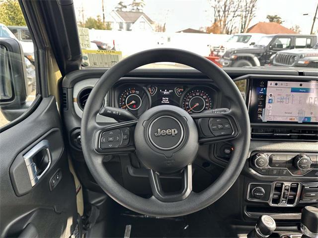 new 2026 Jeep Gladiator car, priced at $40,040