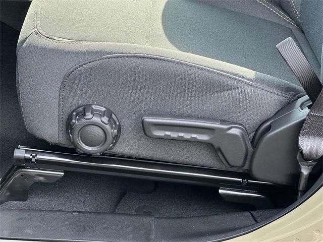 new 2026 Jeep Gladiator car, priced at $40,040