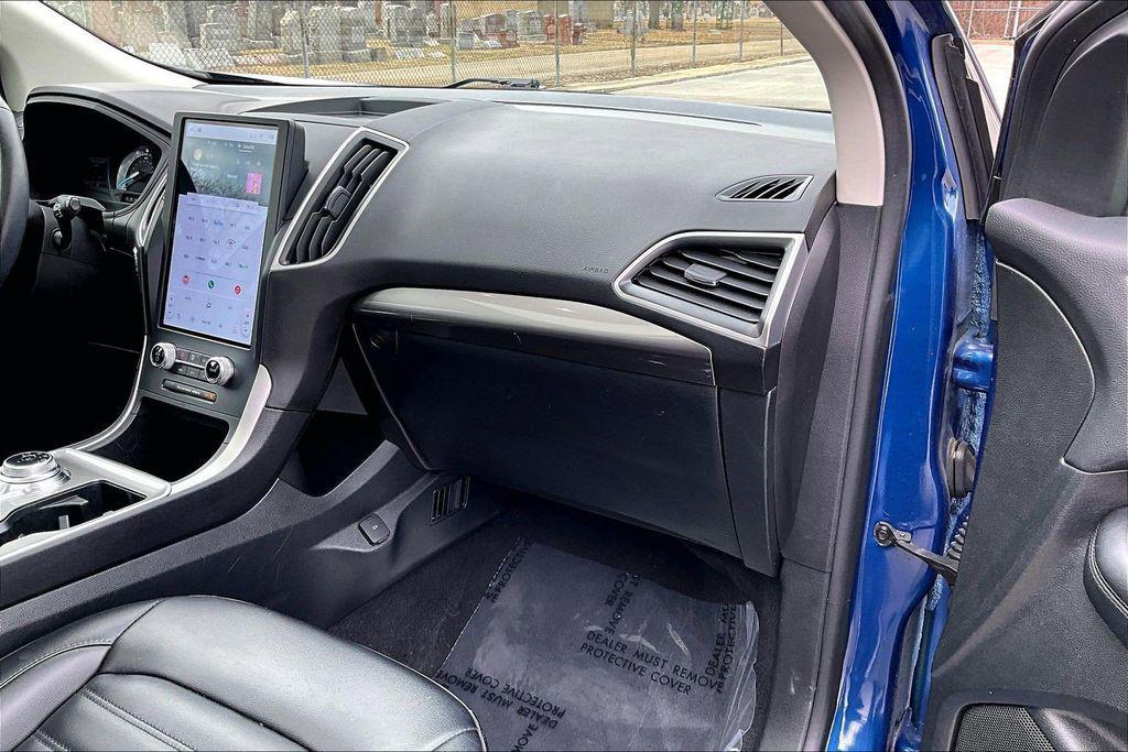 used 2024 Ford Edge car, priced at $25,994