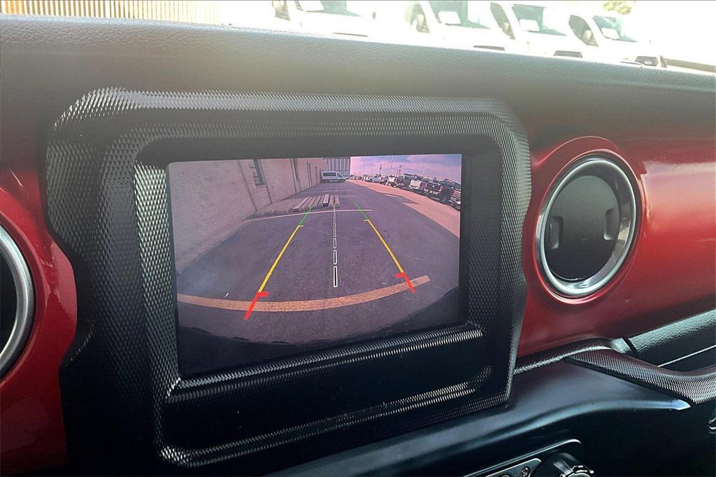 used 2018 Jeep Wrangler Unlimited car, priced at $25,984