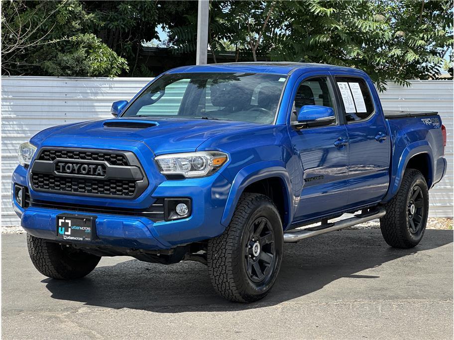 used 2016 Toyota Tacoma car, priced at $29,990