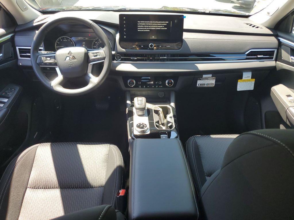 new 2026 Mitsubishi Outlander car, priced at $30,643