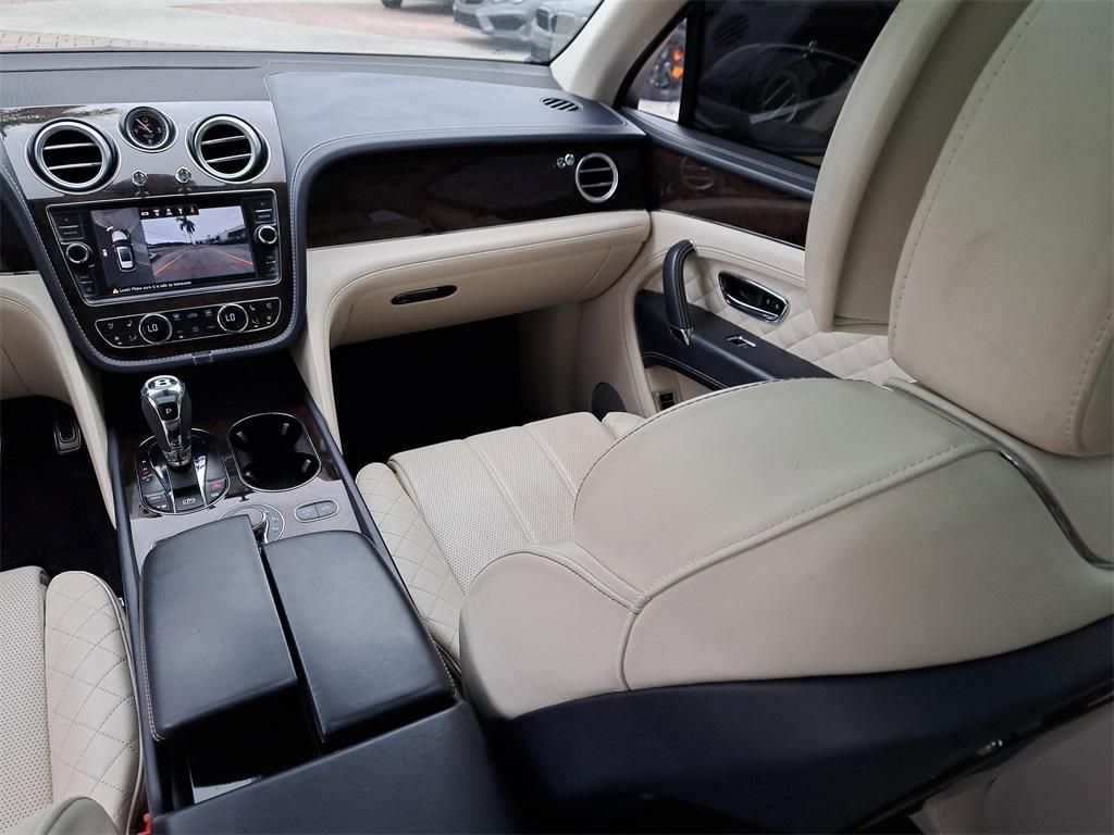 used 2017 Bentley Bentayga car, priced at $62,299