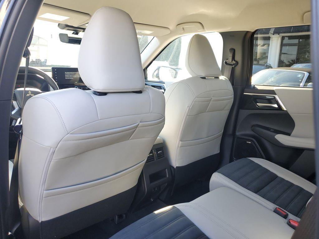new 2026 Mitsubishi Outlander car, priced at $31,995