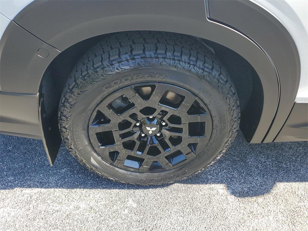 new 2026 Mitsubishi Outlander car, priced at $38,999