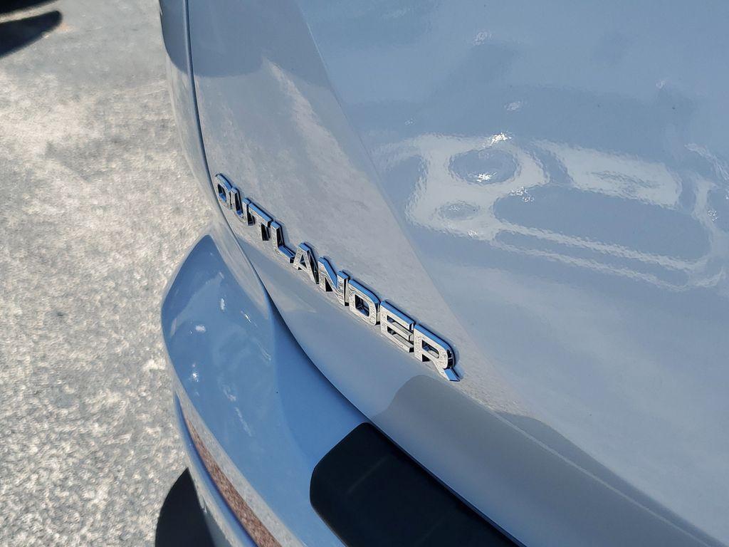 new 2026 Mitsubishi Outlander car, priced at $36,499