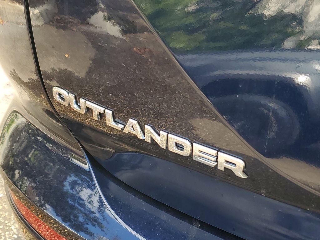 new 2026 Mitsubishi Outlander car, priced at $37,906