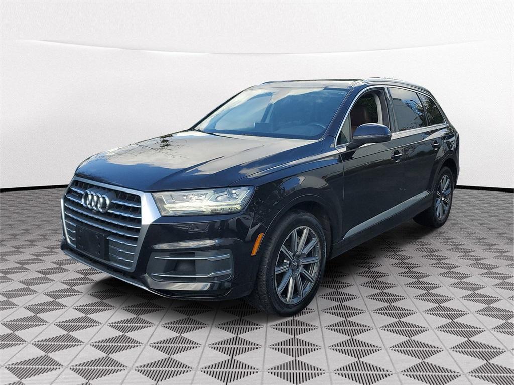 used 2019 Audi Q7 car, priced at $19,299