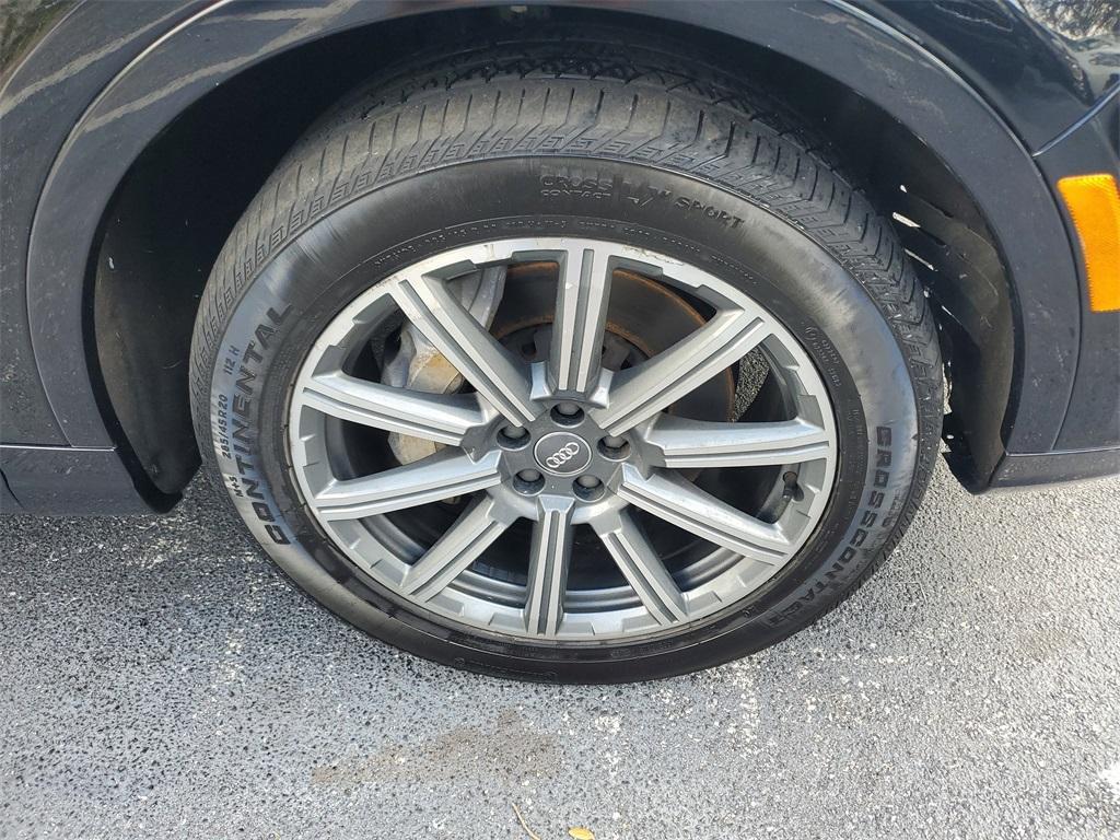 used 2019 Audi Q7 car, priced at $19,299