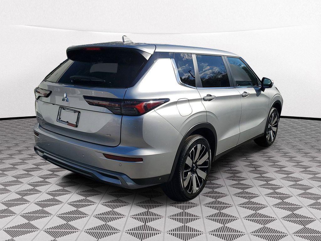 new 2026 Mitsubishi Outlander car, priced at $31,995
